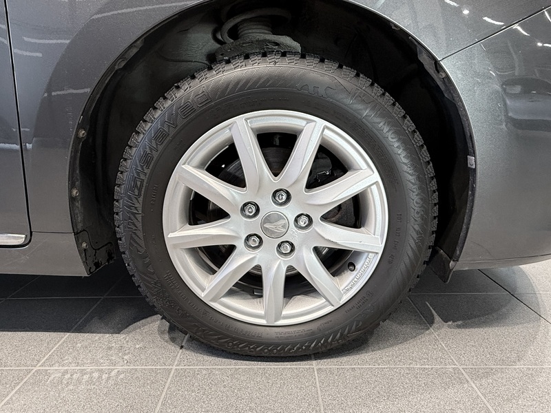 Toyota Verso vaihtoauto