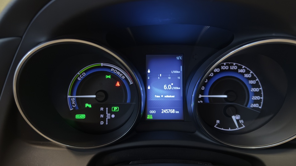 Toyota Auris vaihtoauto