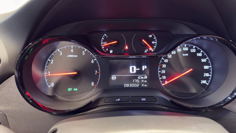 Opel Crossland X vaihtoauto