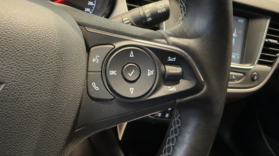 Opel Crossland X vaihtoauto