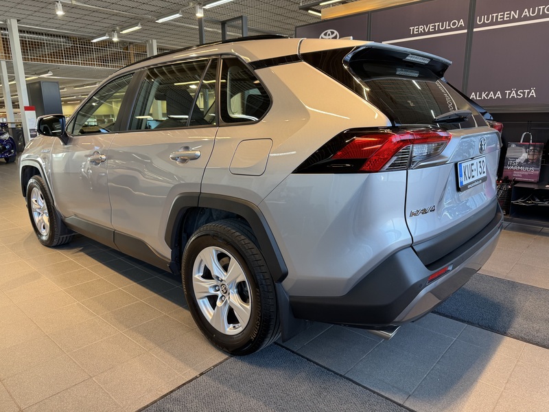 Toyota RAV4 vaihtoauto