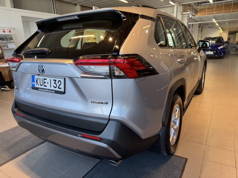 Toyota RAV4 vaihtoauto