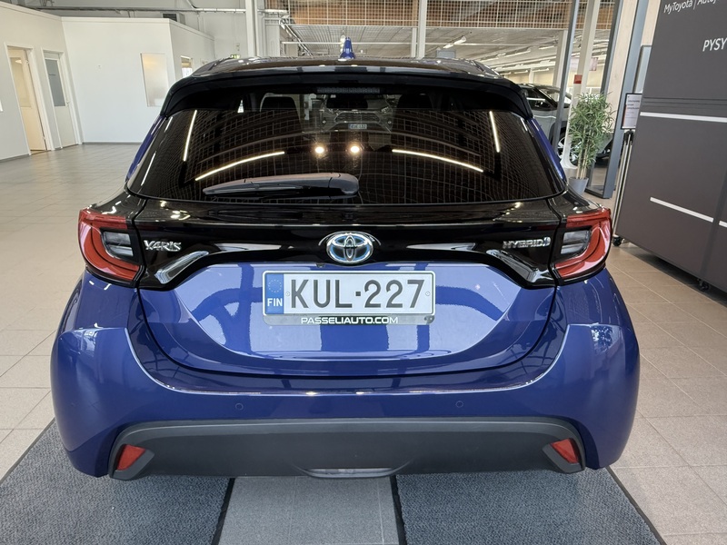 Toyota Yaris vaihtoauto