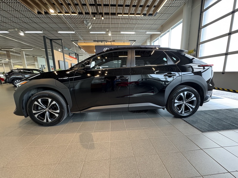 Toyota bZ4X vaihtoauto