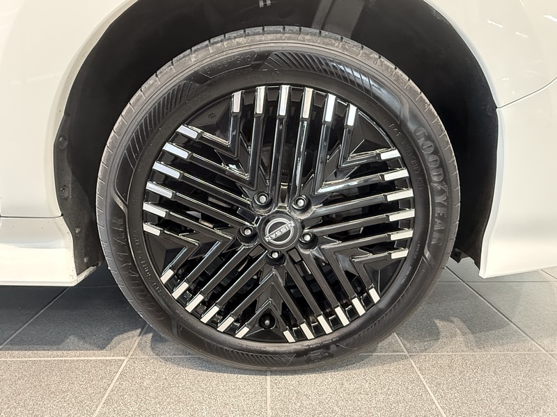 Nissan Leaf vaihtoauto