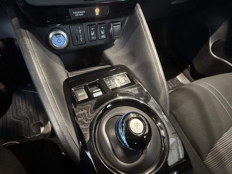 Nissan Leaf vaihtoauto