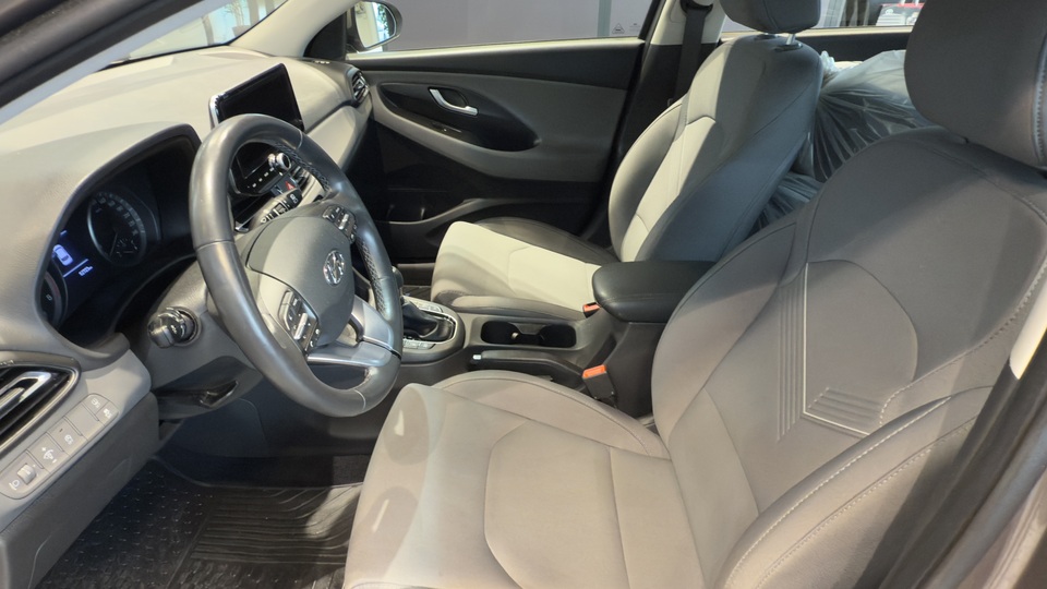 Hyundai i30 Wagon vaihtoauto