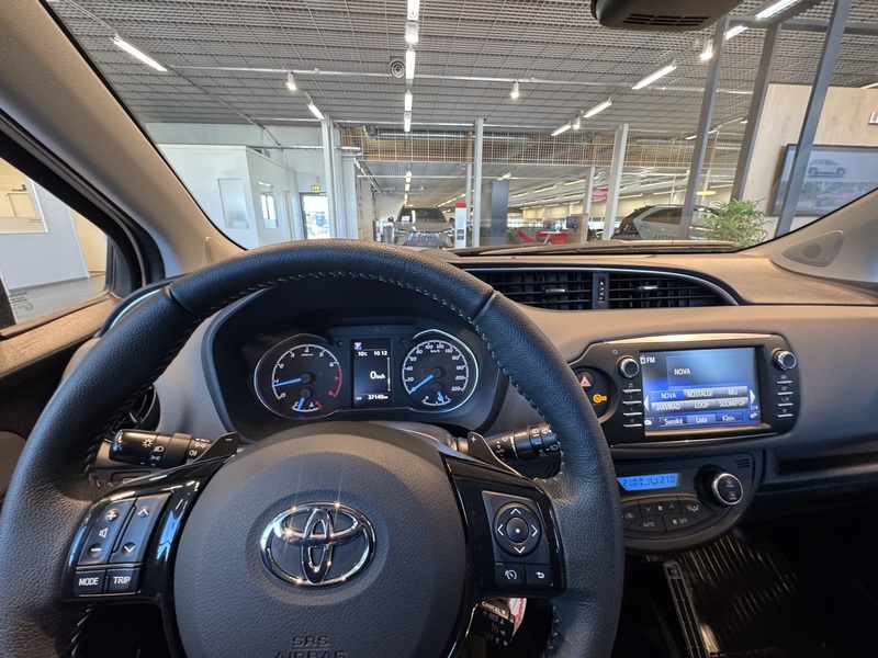 Toyota Yaris vaihtoauto