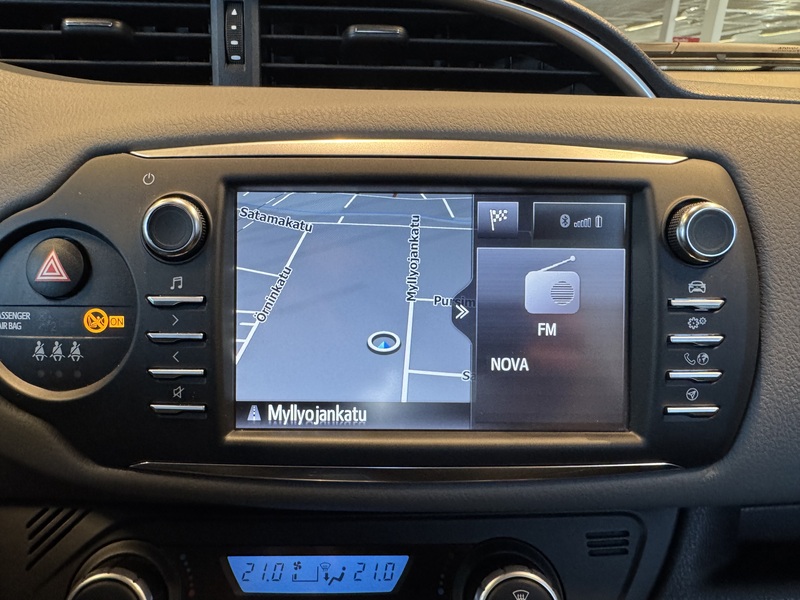 Toyota Yaris vaihtoauto