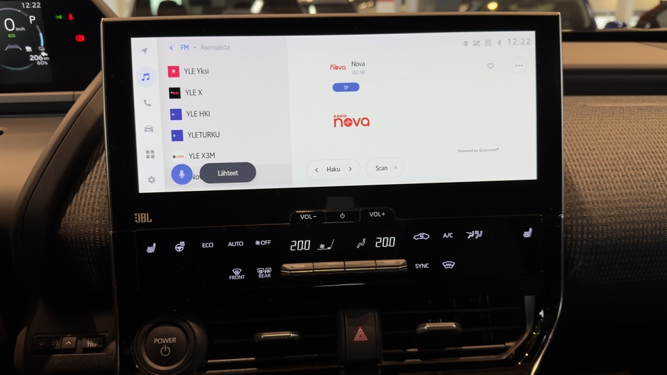 Toyota bZ4X vaihtoauto