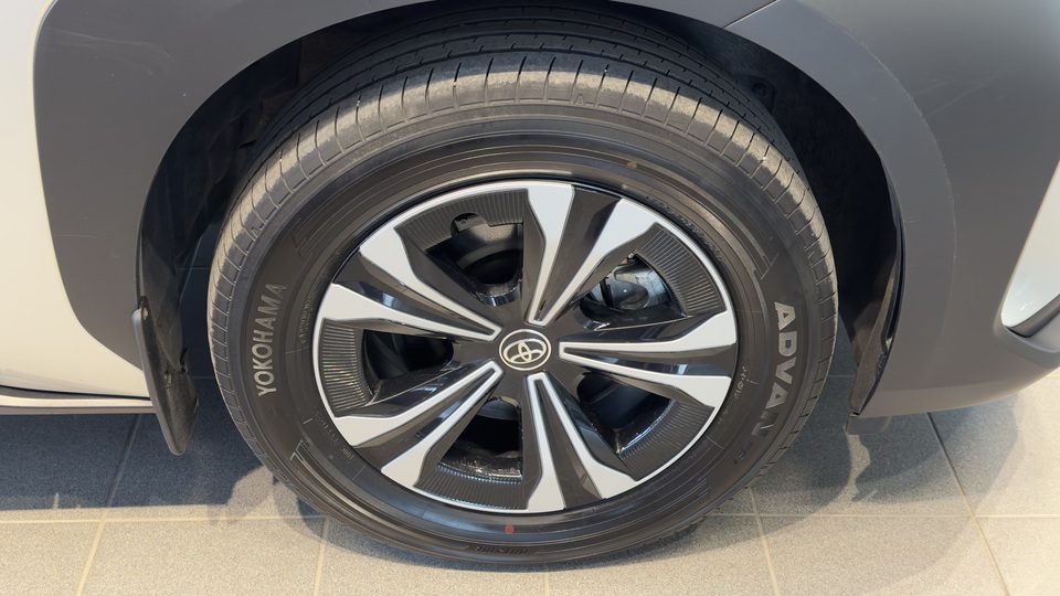 Toyota bZ4X vaihtoauto