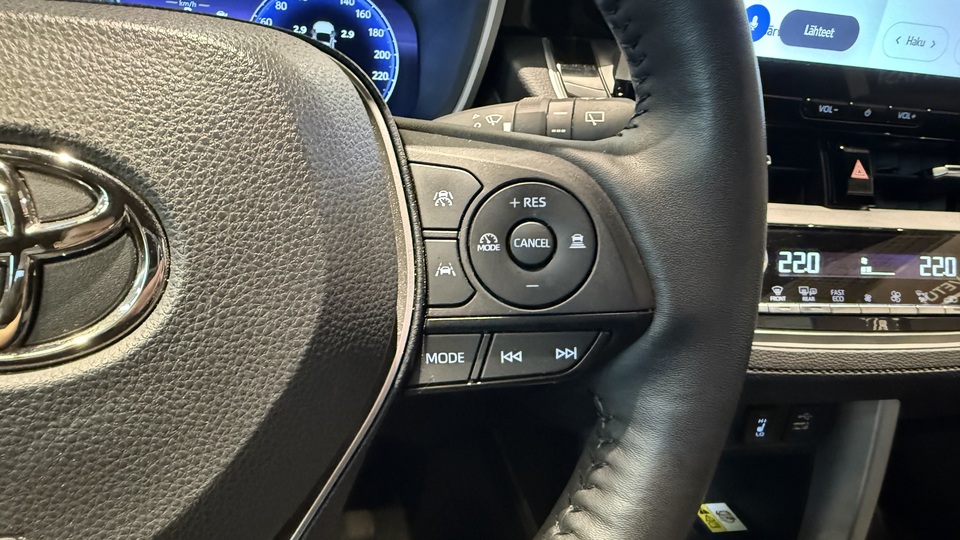 Toyota Corolla Cross vaihtoauto