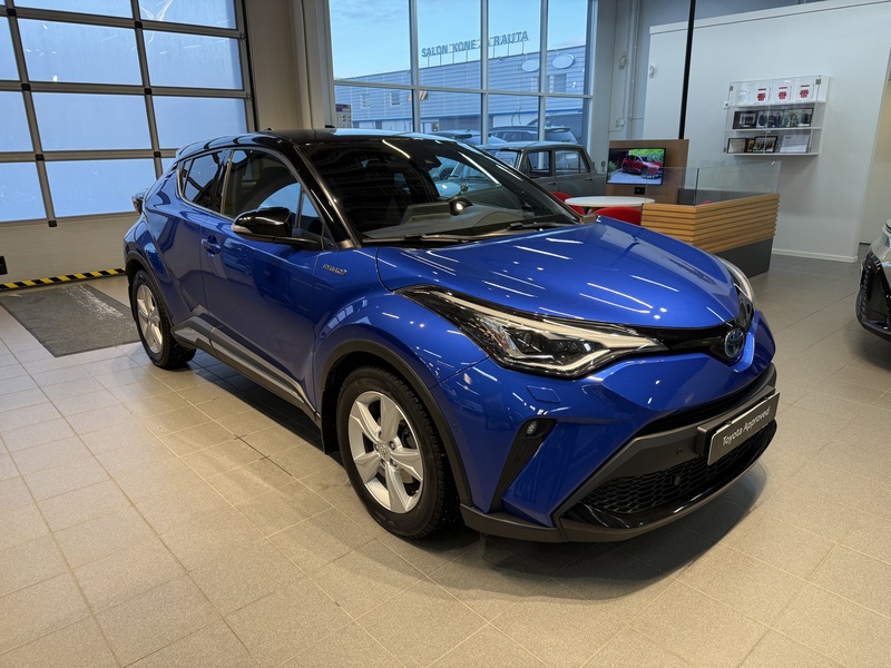 Toyota C-HR vaihtoauto