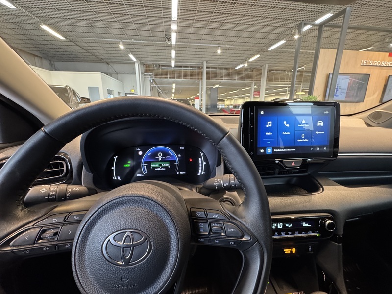 Toyota Yaris vaihtoauto