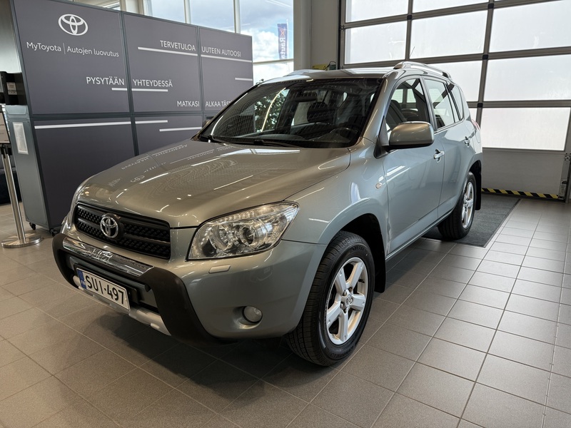Toyota RAV4 vaihtoauto