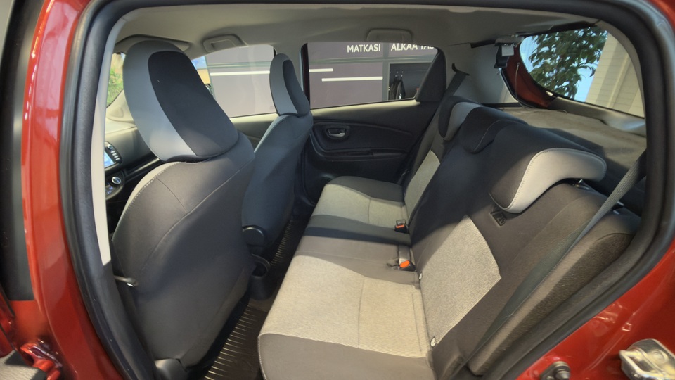 Toyota Yaris vaihtoauto