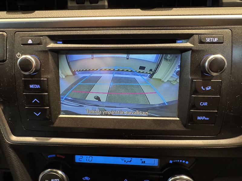 Toyota Auris vaihtoauto