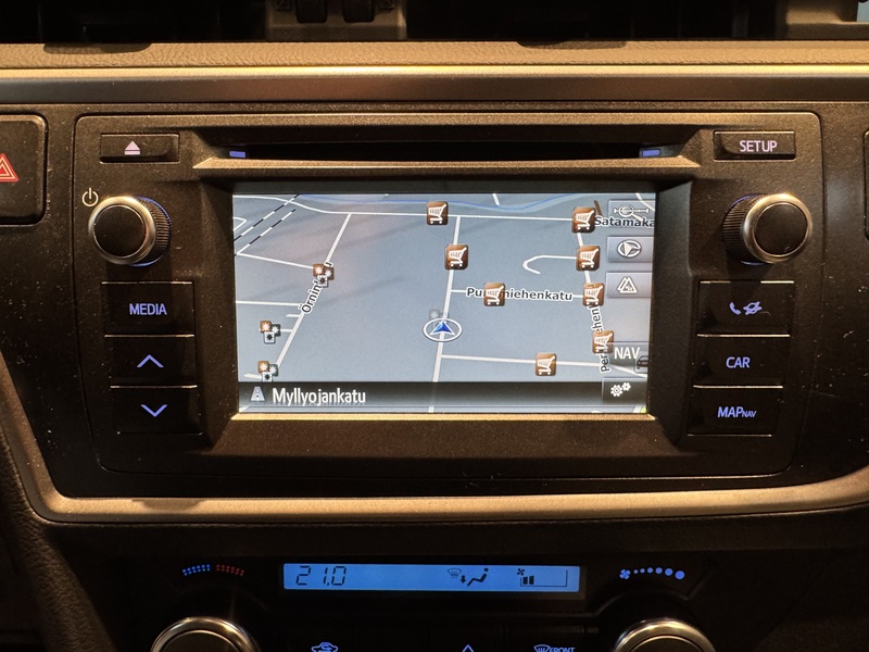 Toyota Auris vaihtoauto