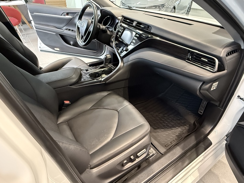 Toyota Camry vaihtoauto