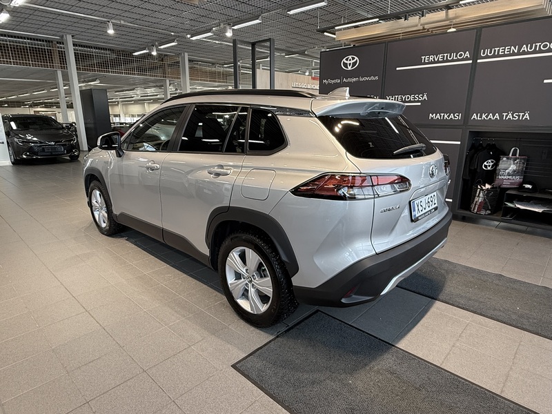 Toyota Corolla Cross vaihtoauto