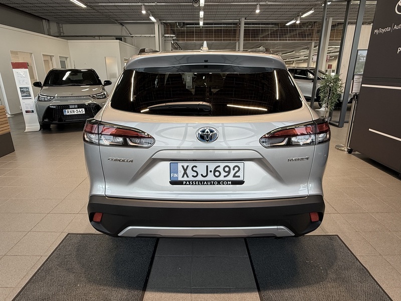 Toyota Corolla Cross vaihtoauto