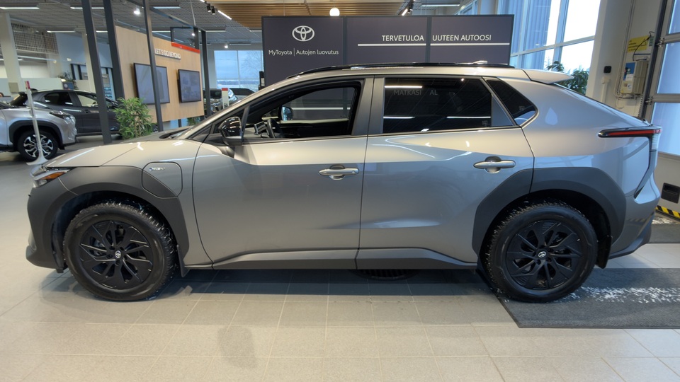 Toyota bZ4X vaihtoauto