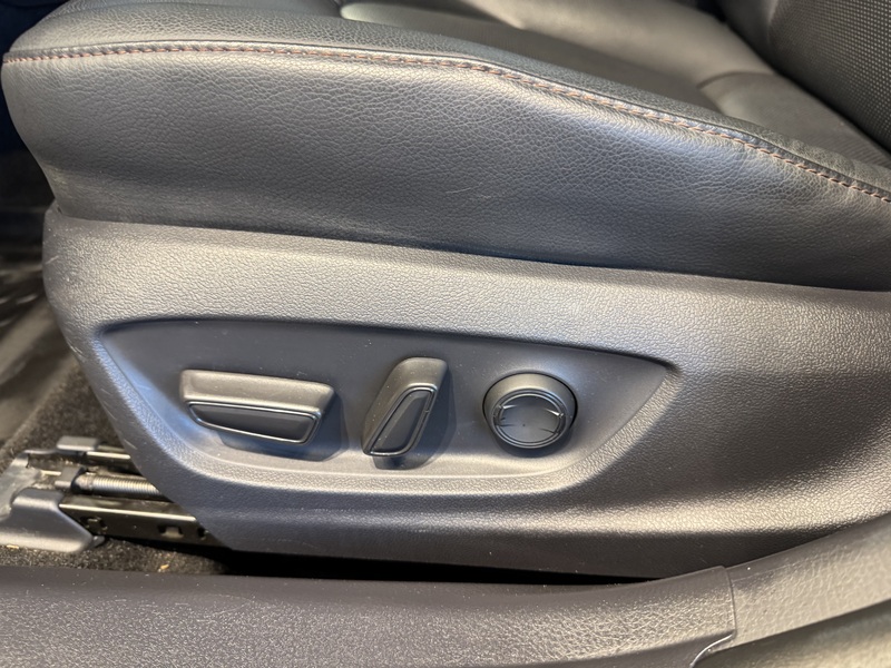 Toyota Camry vaihtoauto