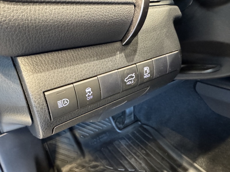 Toyota Camry vaihtoauto