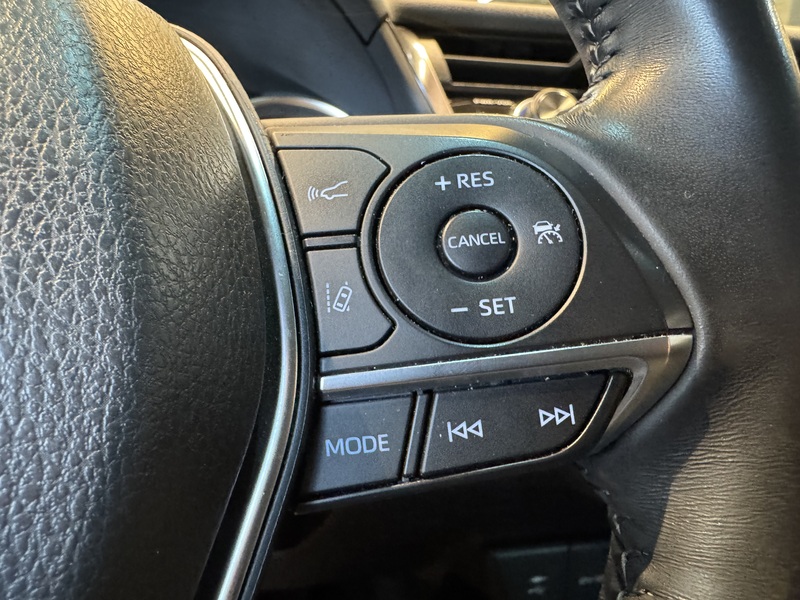 Toyota Camry vaihtoauto