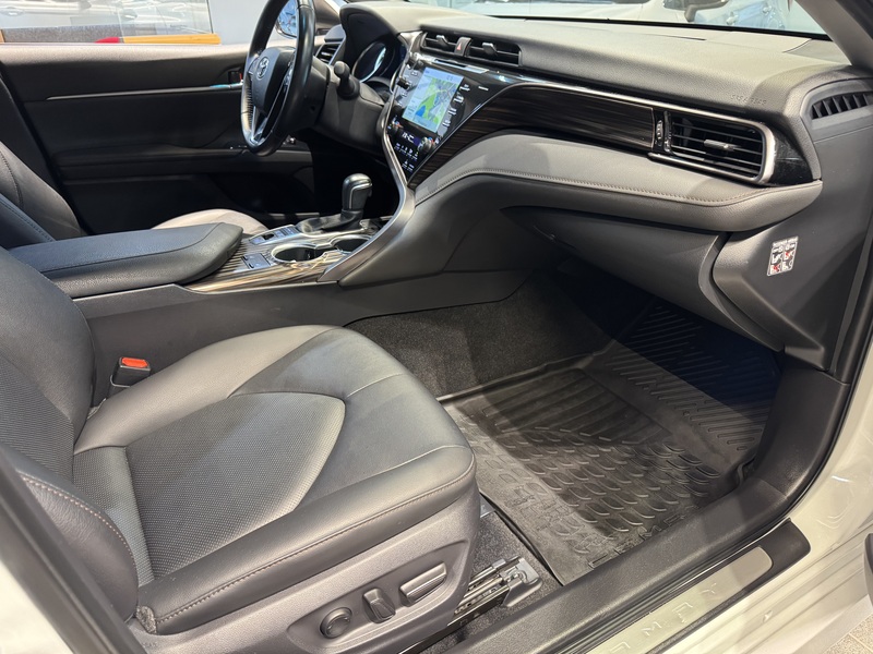 Toyota Camry vaihtoauto