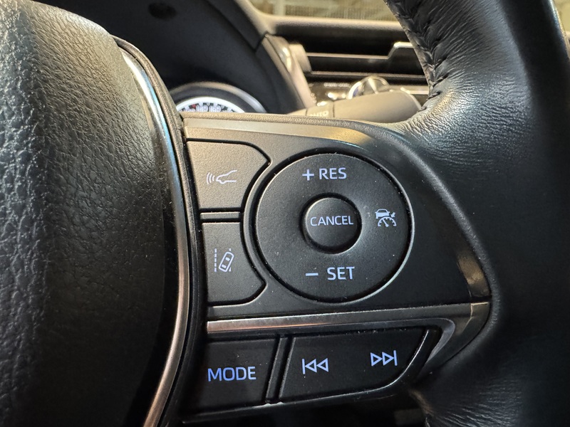 Toyota Camry vaihtoauto