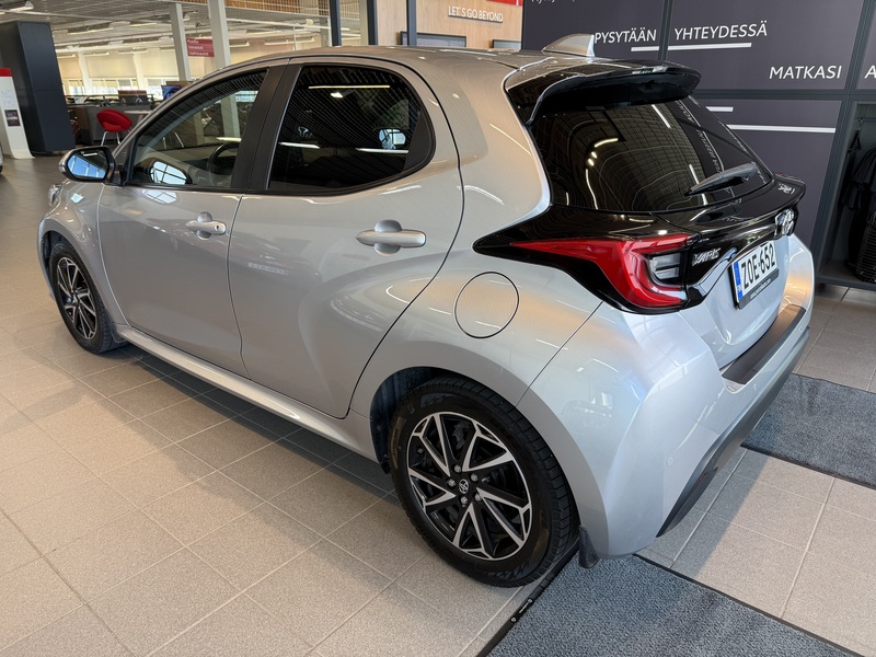 Toyota Yaris vaihtoauto