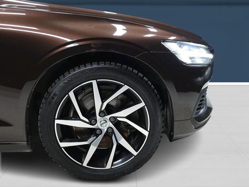 Volvo V60 vaihtoauto