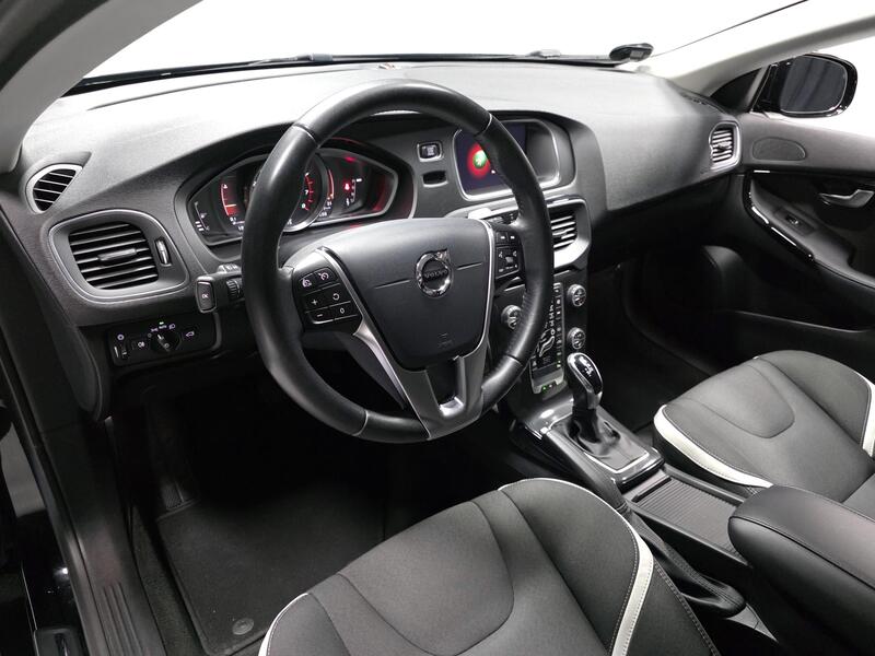 Volvo V40 vaihtoauto