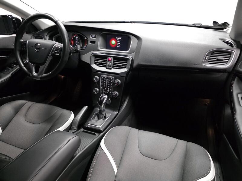 Volvo V40 vaihtoauto