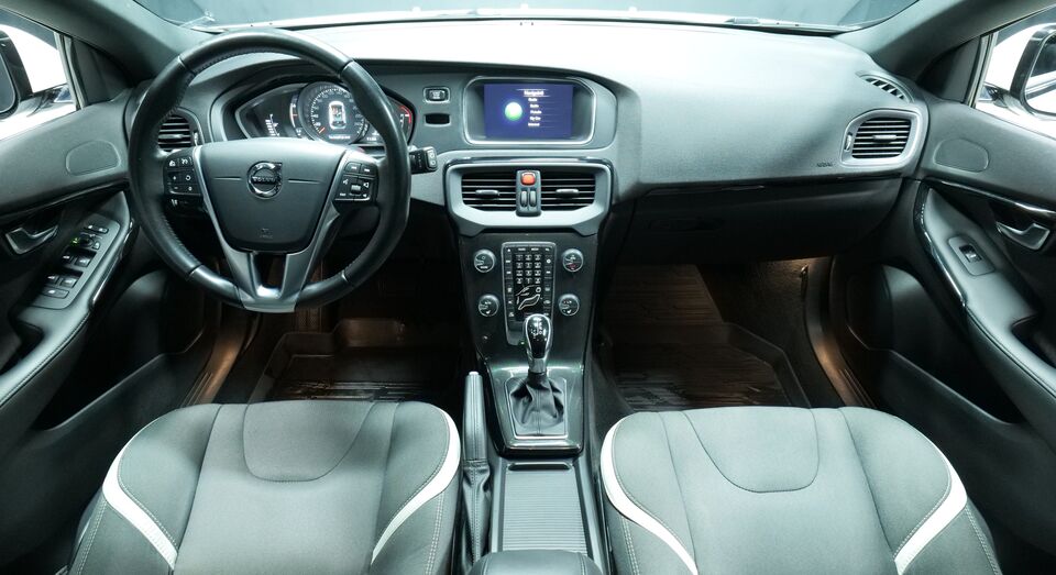 Volvo V40 vaihtoauto