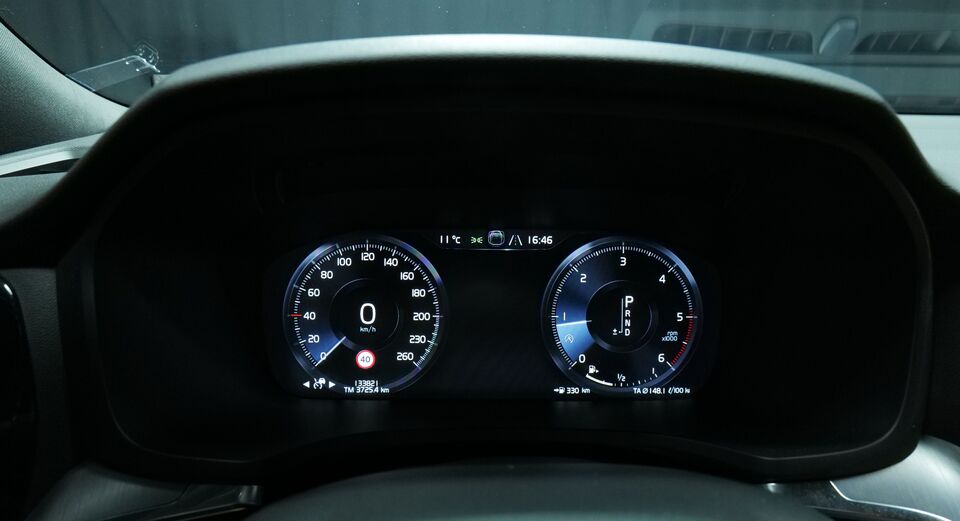 Volvo V60 Cross Country vaihtoauto