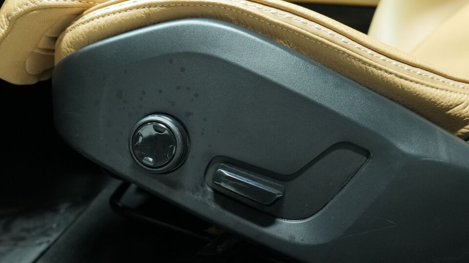 Volvo V60 Cross Country vaihtoauto