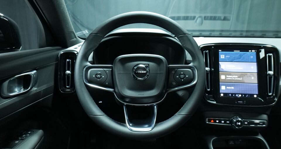 Volvo C40 vaihtoauto