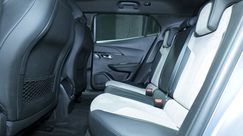 Peugeot e-2008 vaihtoauto