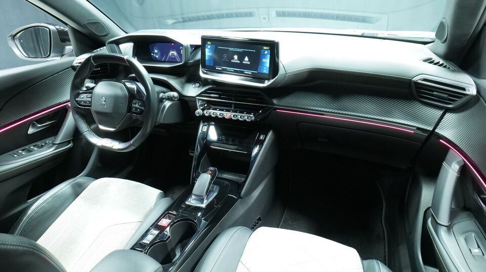 Peugeot e-2008 vaihtoauto