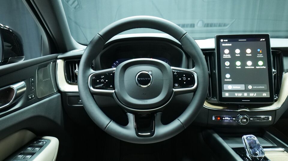 Volvo XC60 vaihtoauto