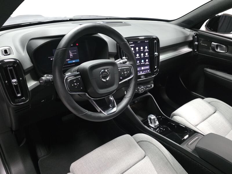 Volvo EX40 vaihtoauto