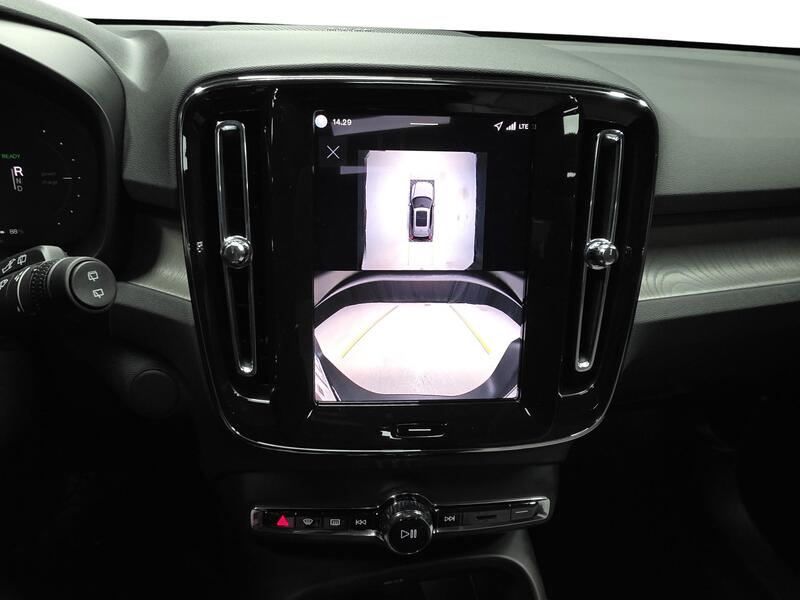 Volvo EX40 vaihtoauto