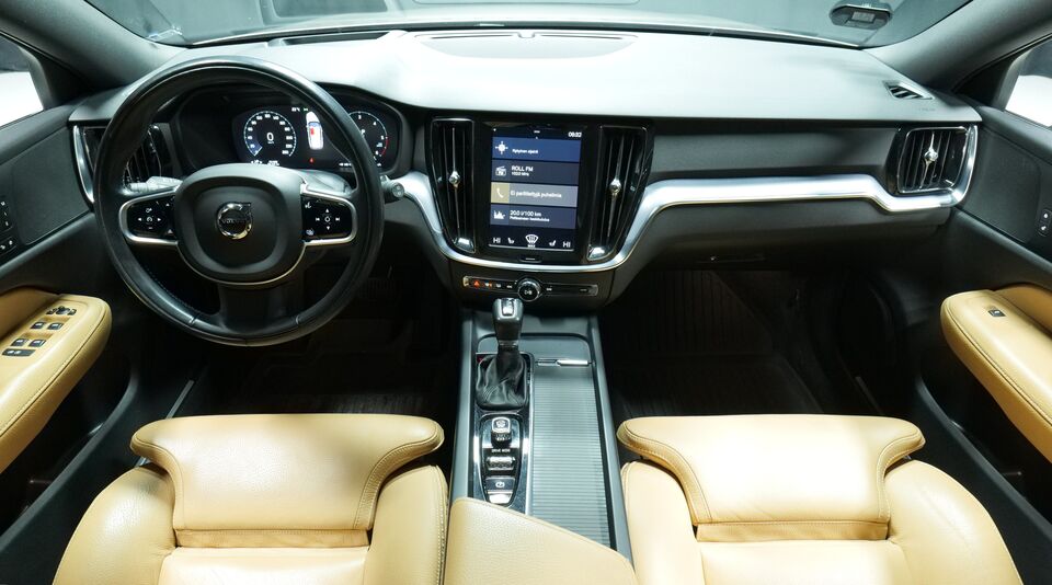 Volvo V60 Cross Country vaihtoauto