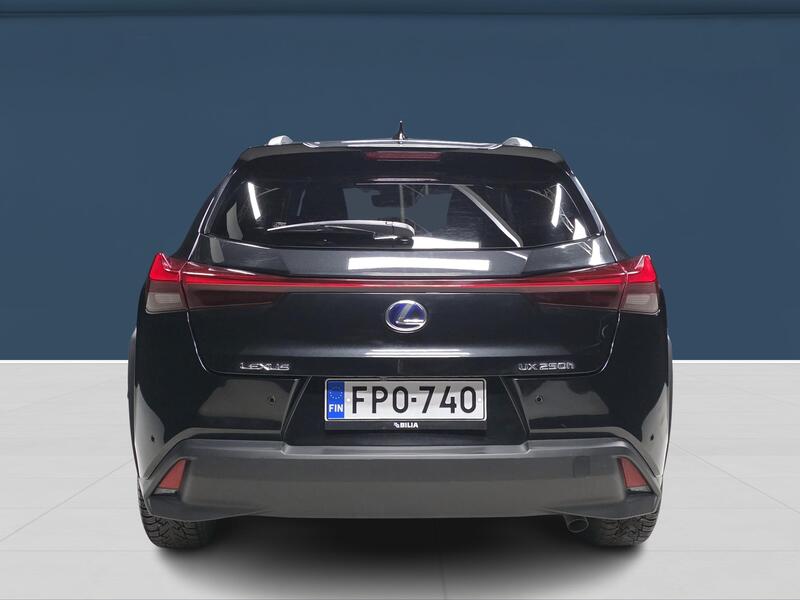 Lexus UX vaihtoauto