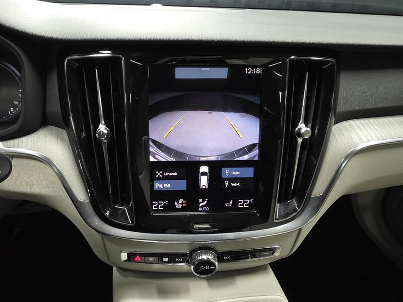 Volvo V60 vaihtoauto