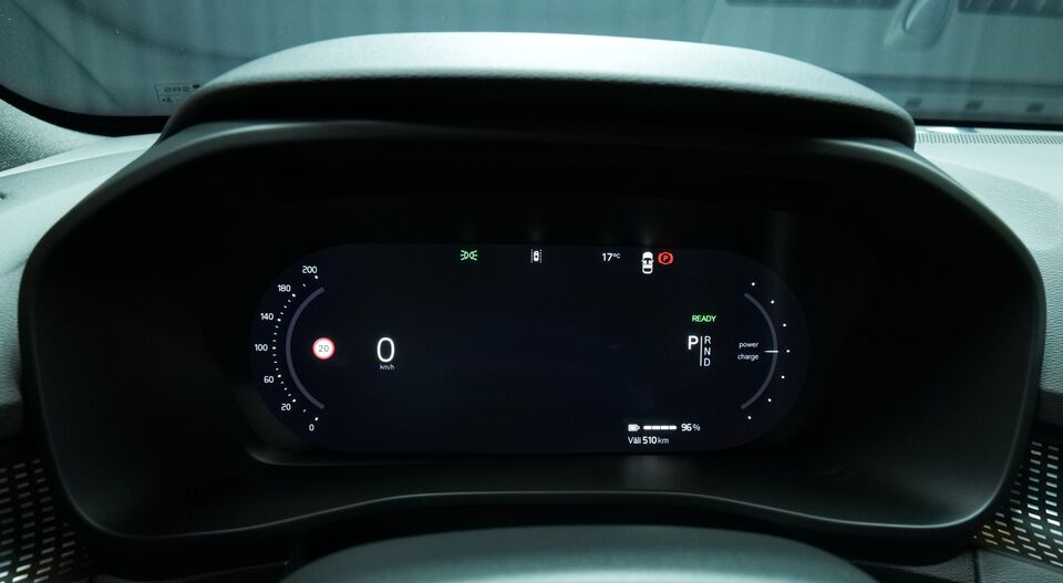 Volvo EX40 vaihtoauto