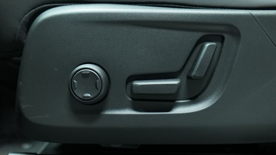 Volvo EX40 vaihtoauto