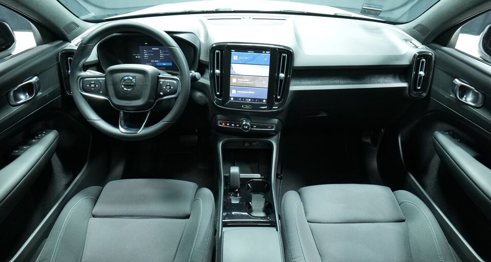 Volvo C40 vaihtoauto